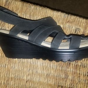 Sketcher's memory foam sling back sandal